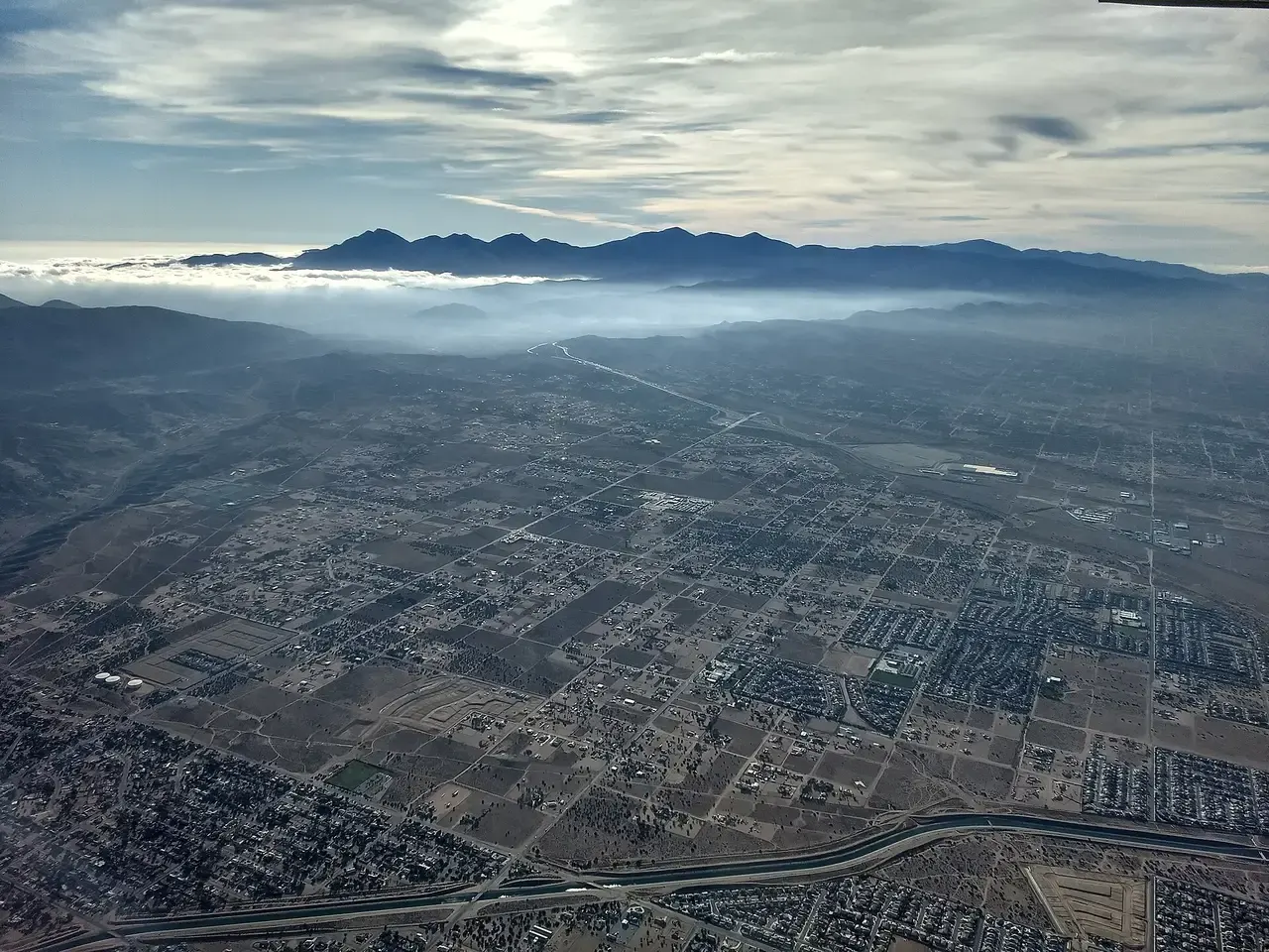 The California Aqueduct crossing the High Desert near Hesperia